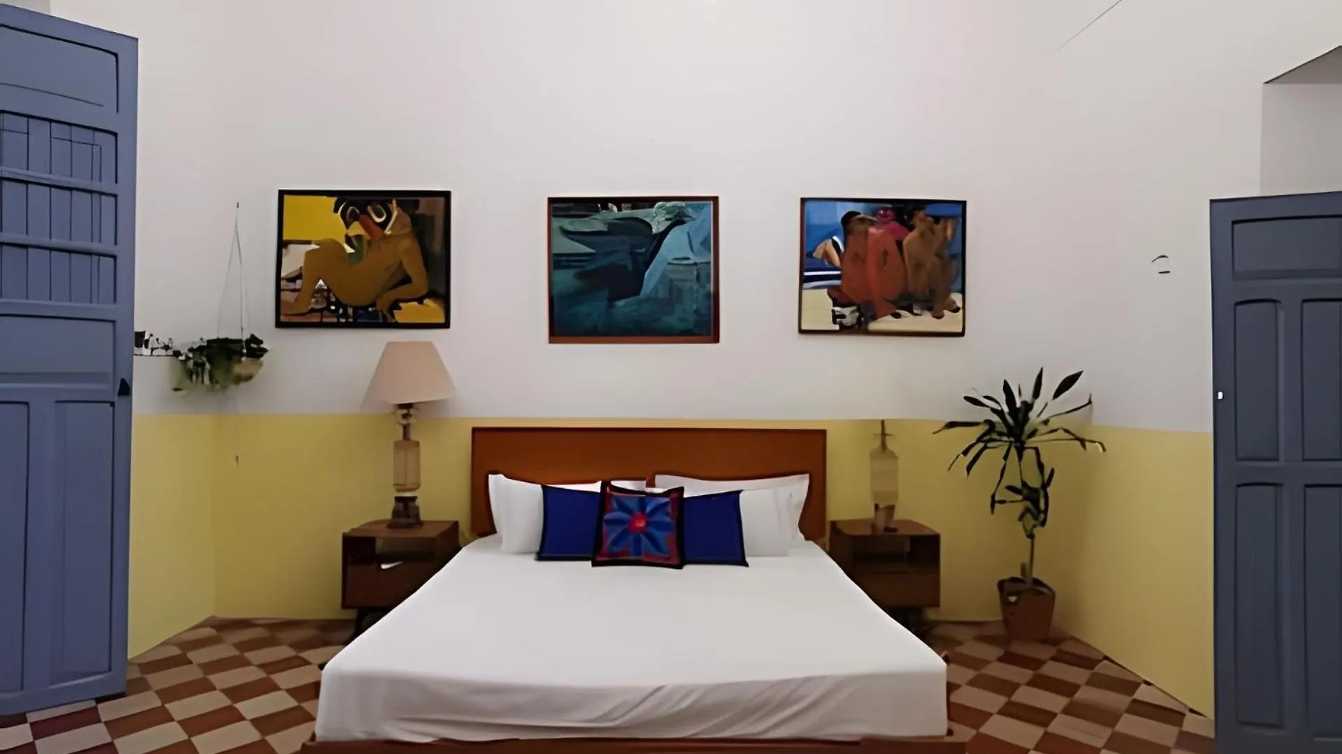 Galeria De Arte Casa Morada En El Corazon Del Centro Villa Merida 0*,  Mexico
